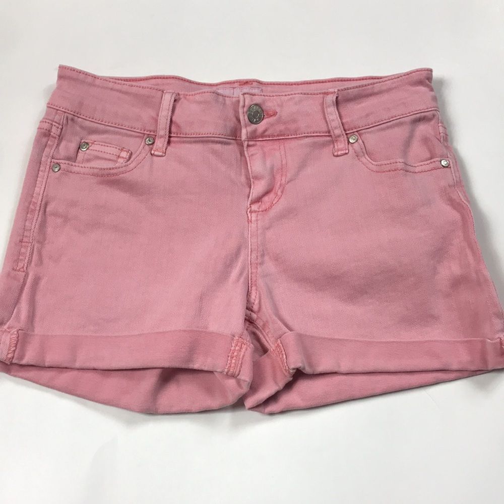 CELEBRITY PINK SHORTS SIZE 3/26